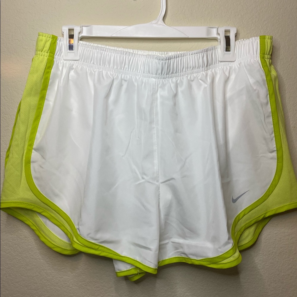 Nike short- dry fit